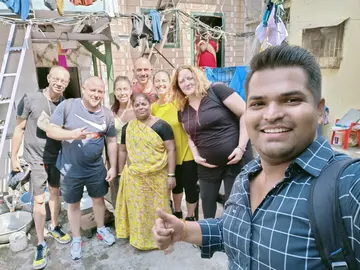 Dharavi Slum Tour with Car Transfer