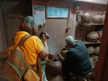 Kumbharwada Tour with Pottery Making