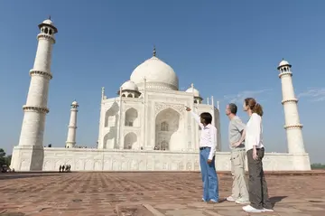 Agra City Tour | Taj Mahal, Agra Fort & Baby Taj