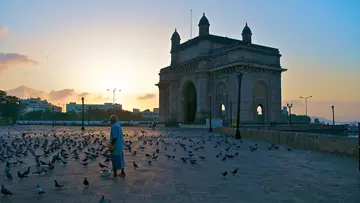 The Mumbai by Dawn Tour