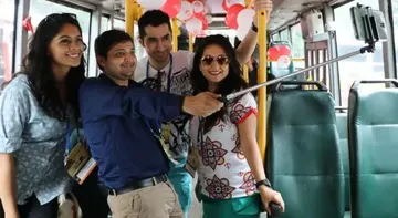 Mumbai Darshan By Bus