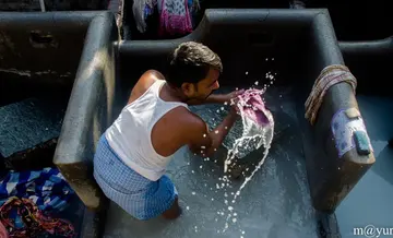 Complete Dhobi Ghat and Dharavi Slum Tour