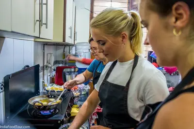 Delhi Cooking Class Experience