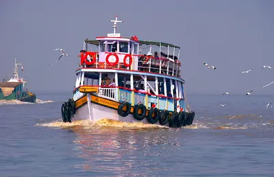 Elephanta Caves & Bollywood Studio Tour – Best Mumbai Day Combo