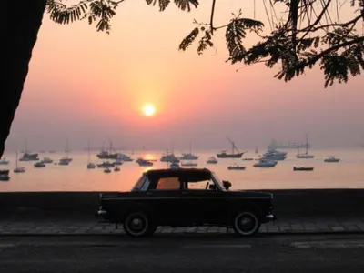 The Mumbai by Dawn Tour by Mumbai Dream Tours: A Captivating Journey through the City’s Morning Charms